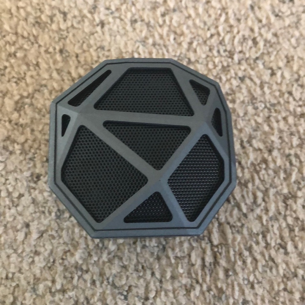 Allianz Mini Speaker